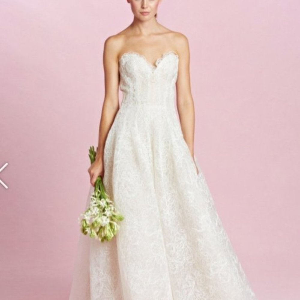 Oscar de la Renta Dee Wedding Dress